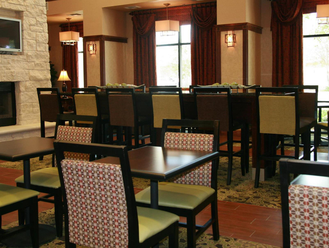 Food & Drinks 5, Hampton Inn & Suites Del Rio, Val Verde