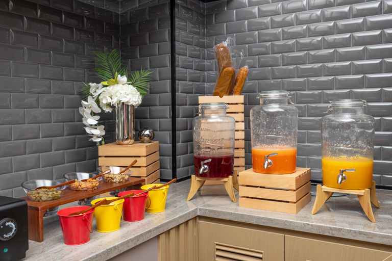 Food & Drinks 5, Park Inn by Radisson Qingdao Chengyang District Government The Mixc, Qingdao