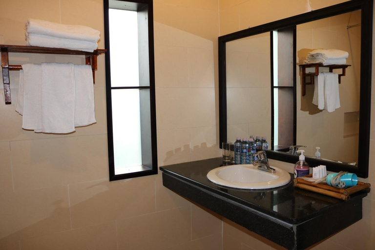 Bathroom 4, Green Areca Villa, Hội An