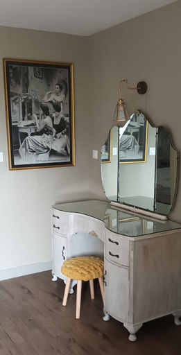 4, Maison 1949, Manche