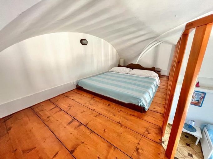 Bedroom 3, Florenza Residence, Latina