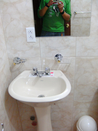 Bathroom 4, Hostal Fevilamir, Ibarra