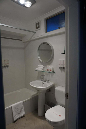 Bathroom 5