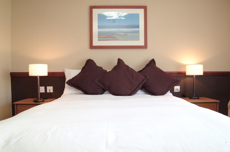 Bedroom 2, Waterhouse Inn, West Dunbartonshire