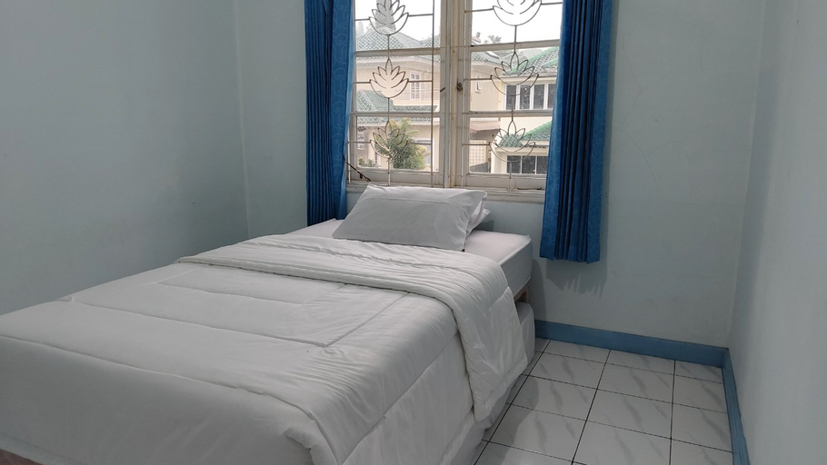 Bedroom 9