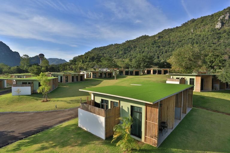 Exterior & Views 2, Curve360 Hotel Khao Yai, Pak Chong