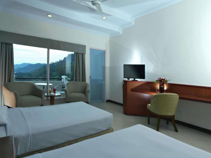Bedroom 2, Niagara Hotel Lake Toba & Resorts, Simalungun