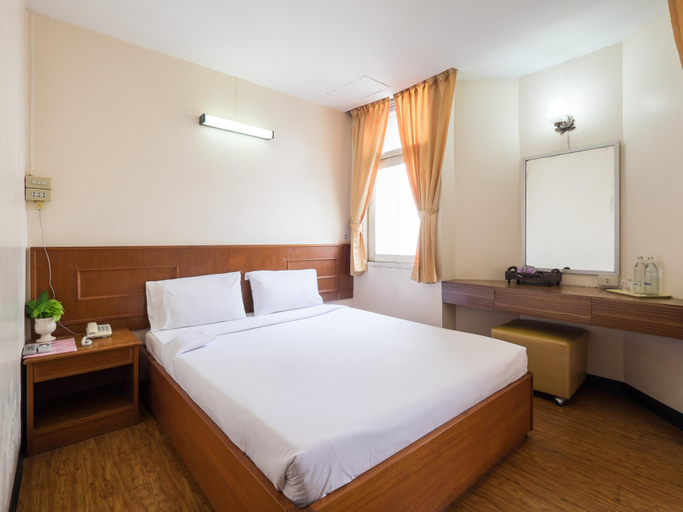 Bedroom 2, Muangphol Mansion, Pathum Wan