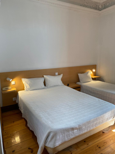 Others 3, Guesthouse Lusa Atenas, Coimbra