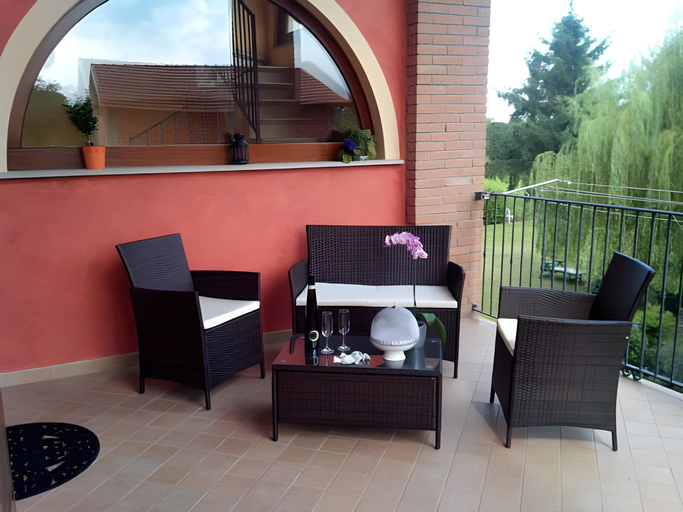 Others 4, Bed & Breakfast Milu, Cuneo