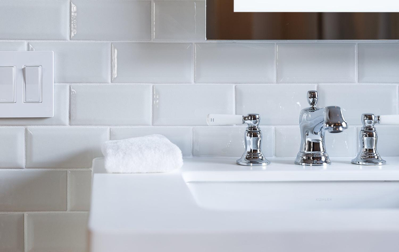 Bathroom 10