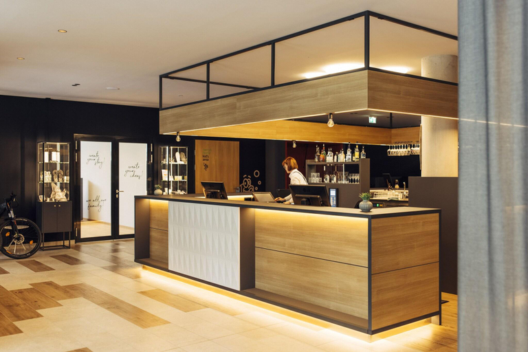 Public Area, harry’s home Bischofshofen hotel & apartments, Sankt Johann im Pongau