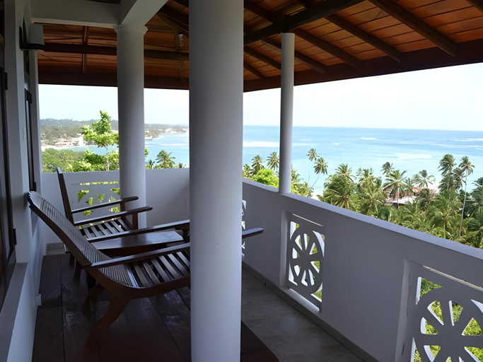 Others 4, Rock House, Habaraduwa
