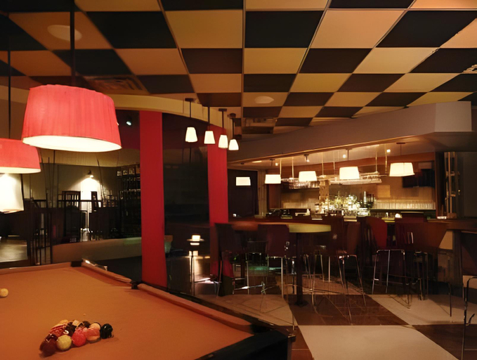 Food & Drinks 5, Auberge Godefroy
