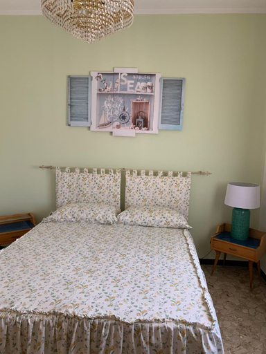Bedroom 15