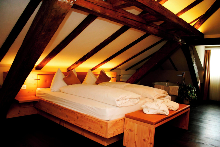 Bedroom 9