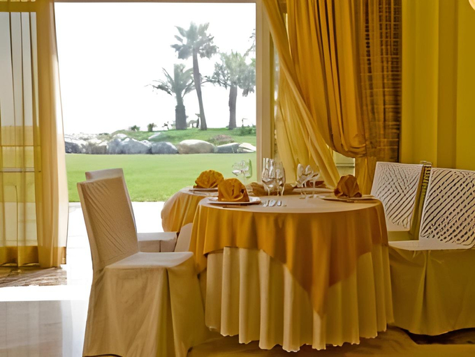 Food & Drinks 5, Aregai Marina Hotel & Residence, Imperia