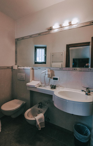 Bathroom 4, Hotel Planac, Bolzano