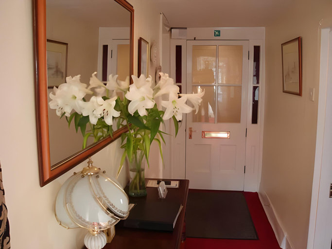 Bathroom 2, Ammonite Lodge, Somerset