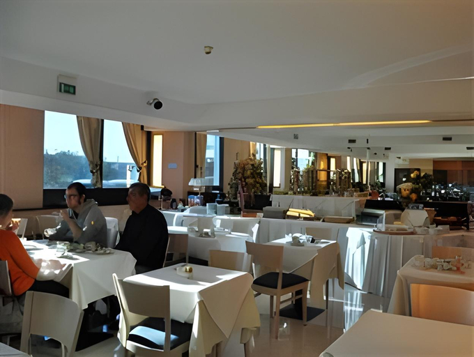Food & Drinks 5, Residence Golf Hotel, Milano
