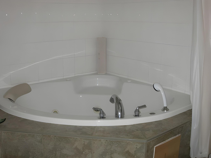 Bathroom 2, Auberge Vue d'la Dune - Dune View Inn, Kent