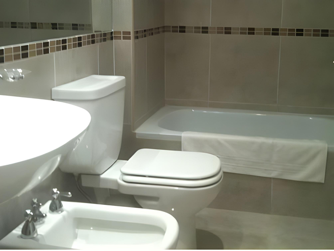 Bathroom 5, Amérian Carlos Paz, Santa María