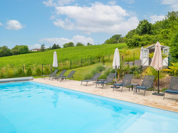 Others 4, Villa Duroux, Dordogne