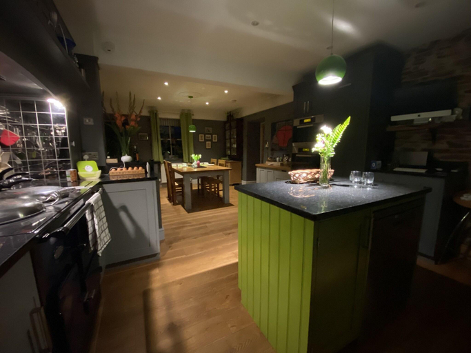 Others 5, Downton Lodge Country Guest House, Devon