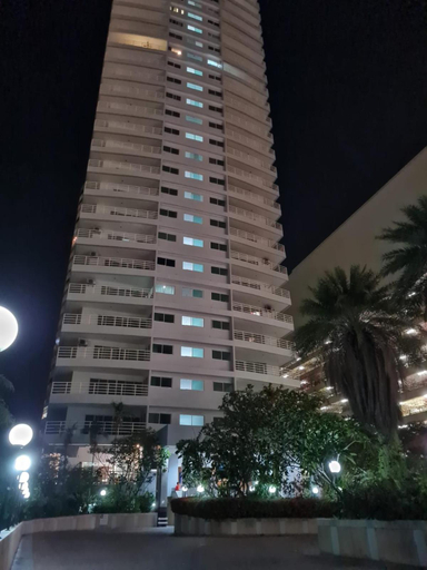 Vtsix Condo Service at View Talay Condo, Pattaya