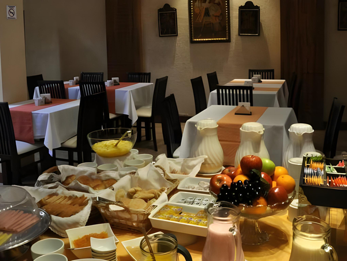 Food & Drinks 4, Gregorio I Hotel Boutique, Capital