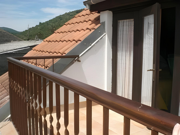 Others 4, Apartments & Rooms As, Vis