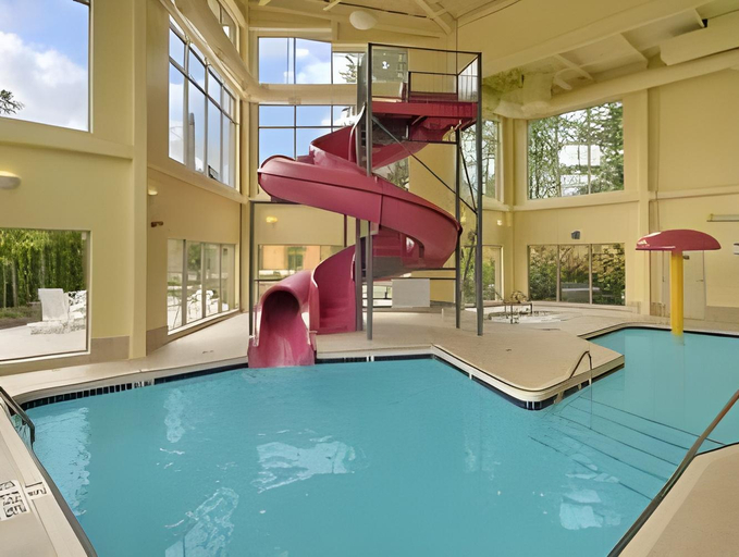 Sport & Beauty 2, Comfort Inn & Suites Langley - Fraser Highway, Greater Vancouver