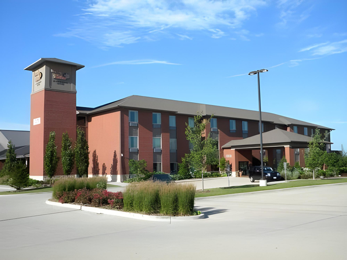 Exterior 1