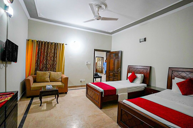 Bedroom 4, Capri Inn Guest House, Islamabad