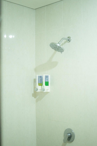 Bathroom 7