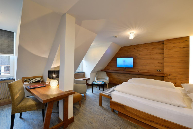 Bedroom 5