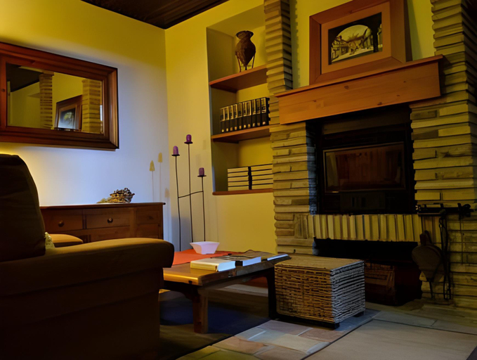 Others 5, Hostal JP y Estudios, Navarra