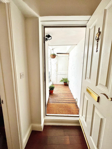 The Terrace Garden Flat, Poole