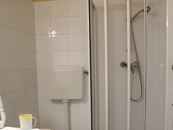 Bathroom 4, Hotel Europa, Verona