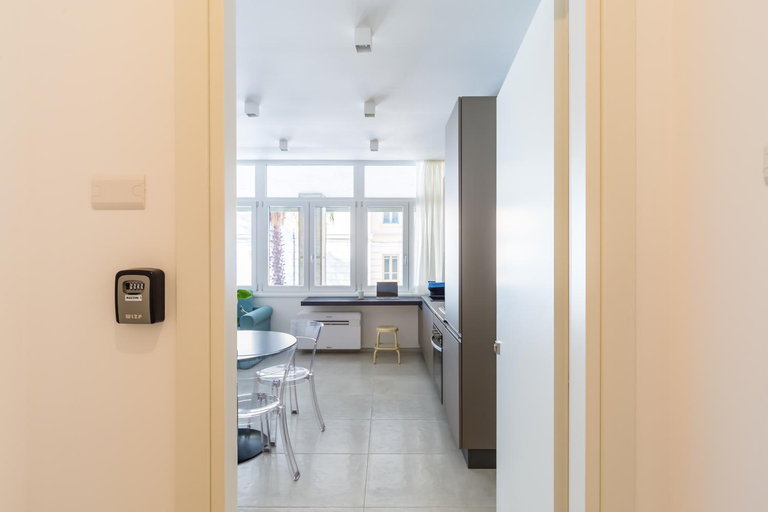Others 4, Starhost - MAZZINI APARTMENTS, a stone's throw from the seafront, shopping boulevard, pier and stati, Salerno
