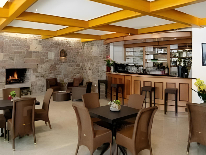 Food & Drinks 4, Logis - Hotel Restaurant du Parc, Aveyron