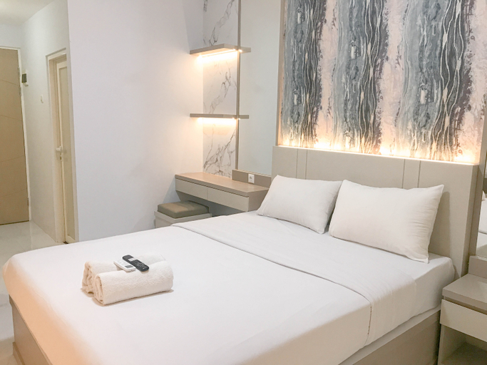 Bedroom 2, Modern Studio at Bale Hinggil Apartment By Travelio, Surabaya