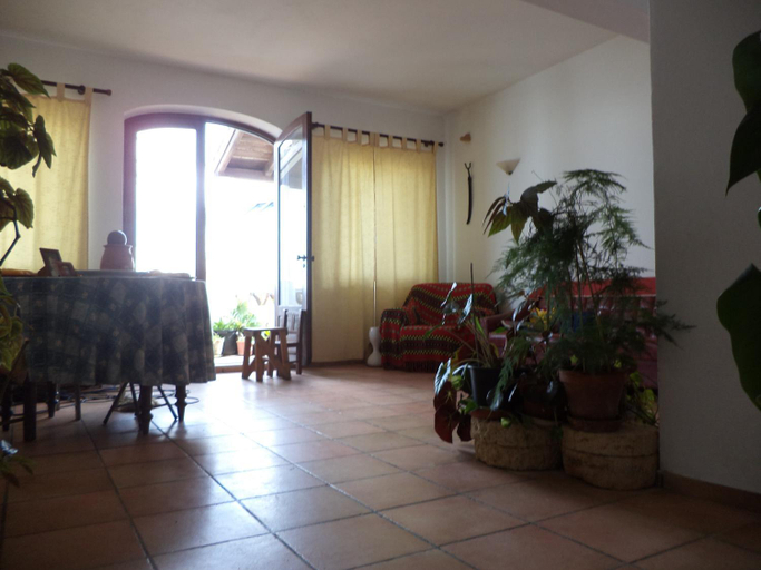 Others 3, Casa do Joao, Lagos