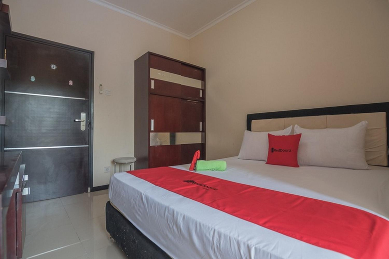 Bedroom 8
