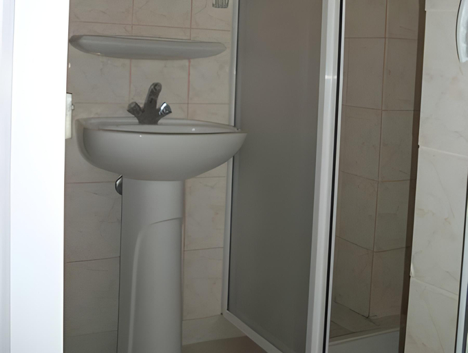 Bathroom 4, Hotel Ferah, Kaş