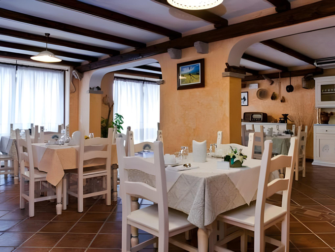 Food & Drinks 4, Affittacamere S'Alzola, Olbia-Tempio