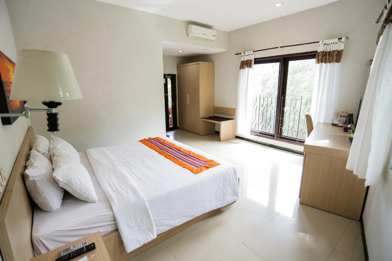 Bedroom 18