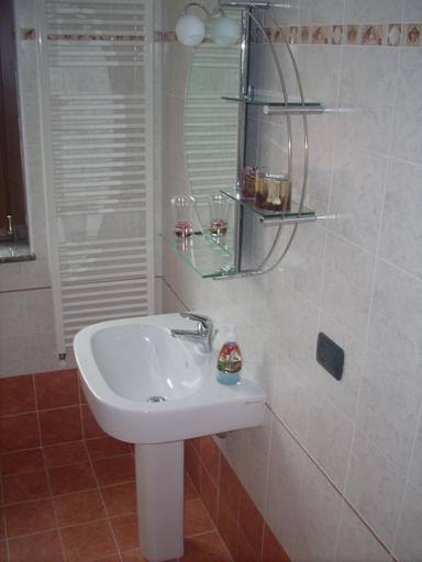 Bathroom 5, B&B Cuoreverde Pollino, Potenza
