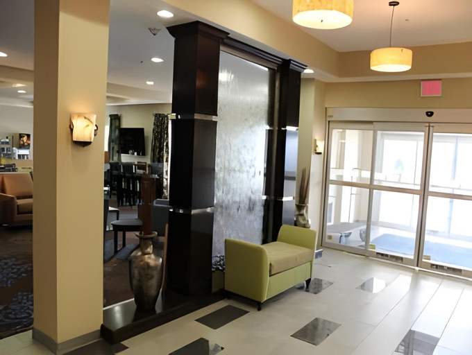 Public Area 2, Holiday Inn Express - Albert Lea By IHG, Freeborn