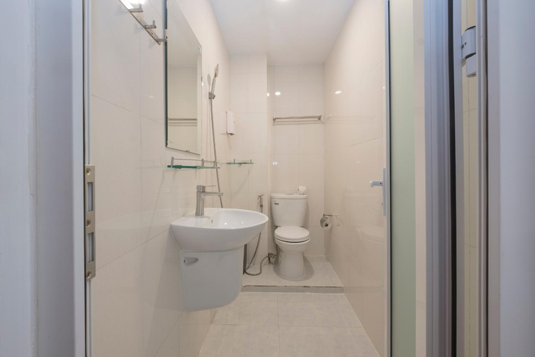 Bathroom 5